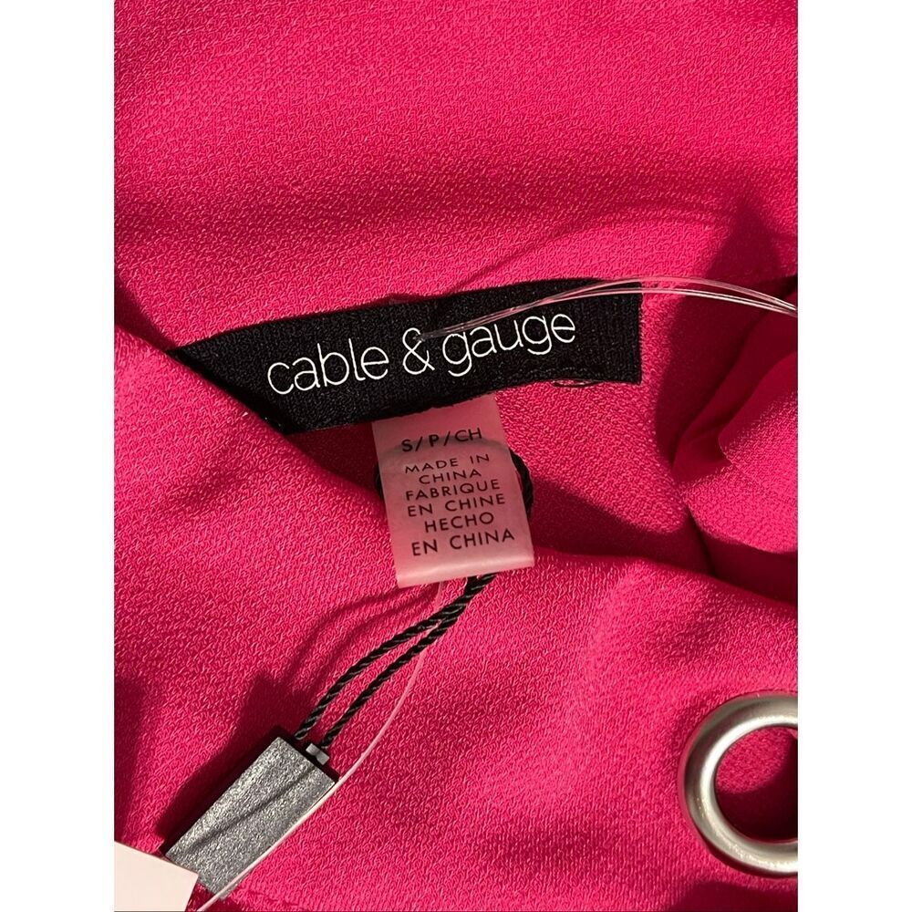 Cable and Gauge Women’s S/S Blouse - Picture 10 of 15